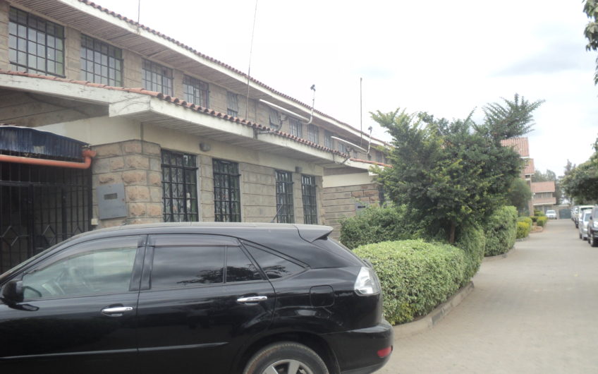 Maisonette Senior staff, Gated Estate AthiRiver