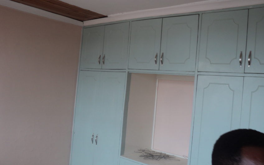 Maisonette Senior staff, Gated Estate AthiRiver