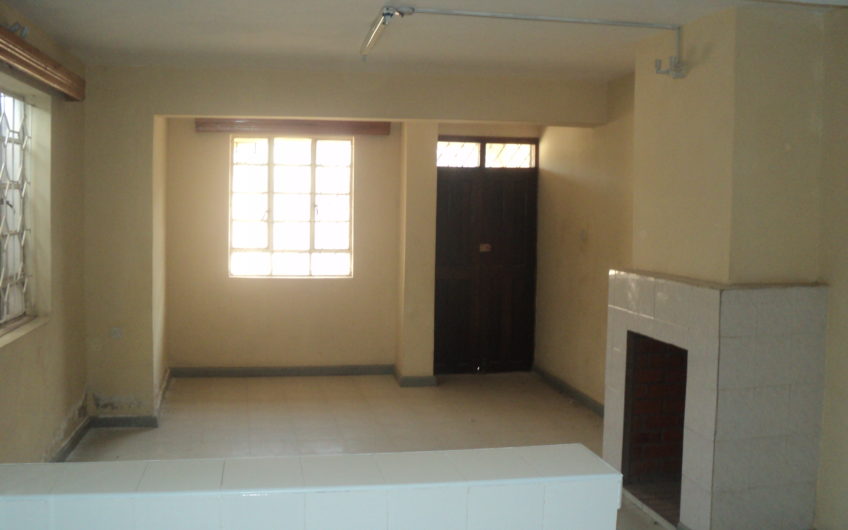 Old Maisonette at Senior staff touching Msa. Rd, Athiriver on 50X100
