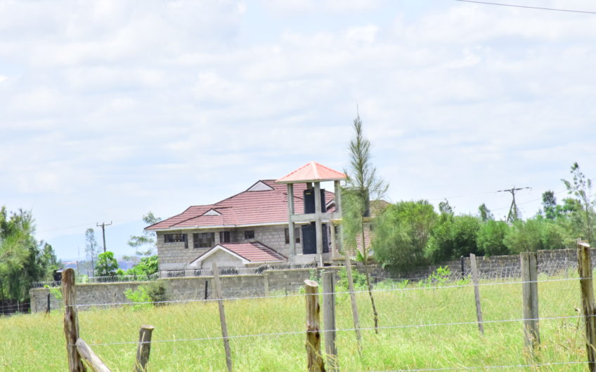 Acacia Kitengela from 1.2km from Namanga rd.